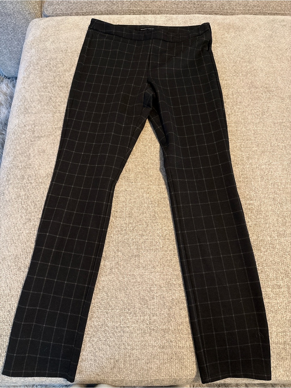 Amanda + Chelsea Black Windowpane Side Zip Ponte Pants Size 6 NWOT